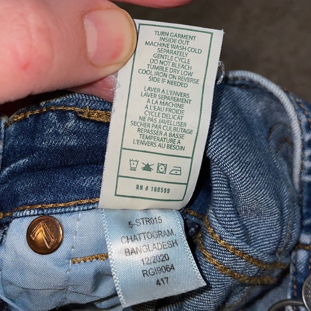 7 for all mankind baby acid wash overall shorts - Picture 8 of 9